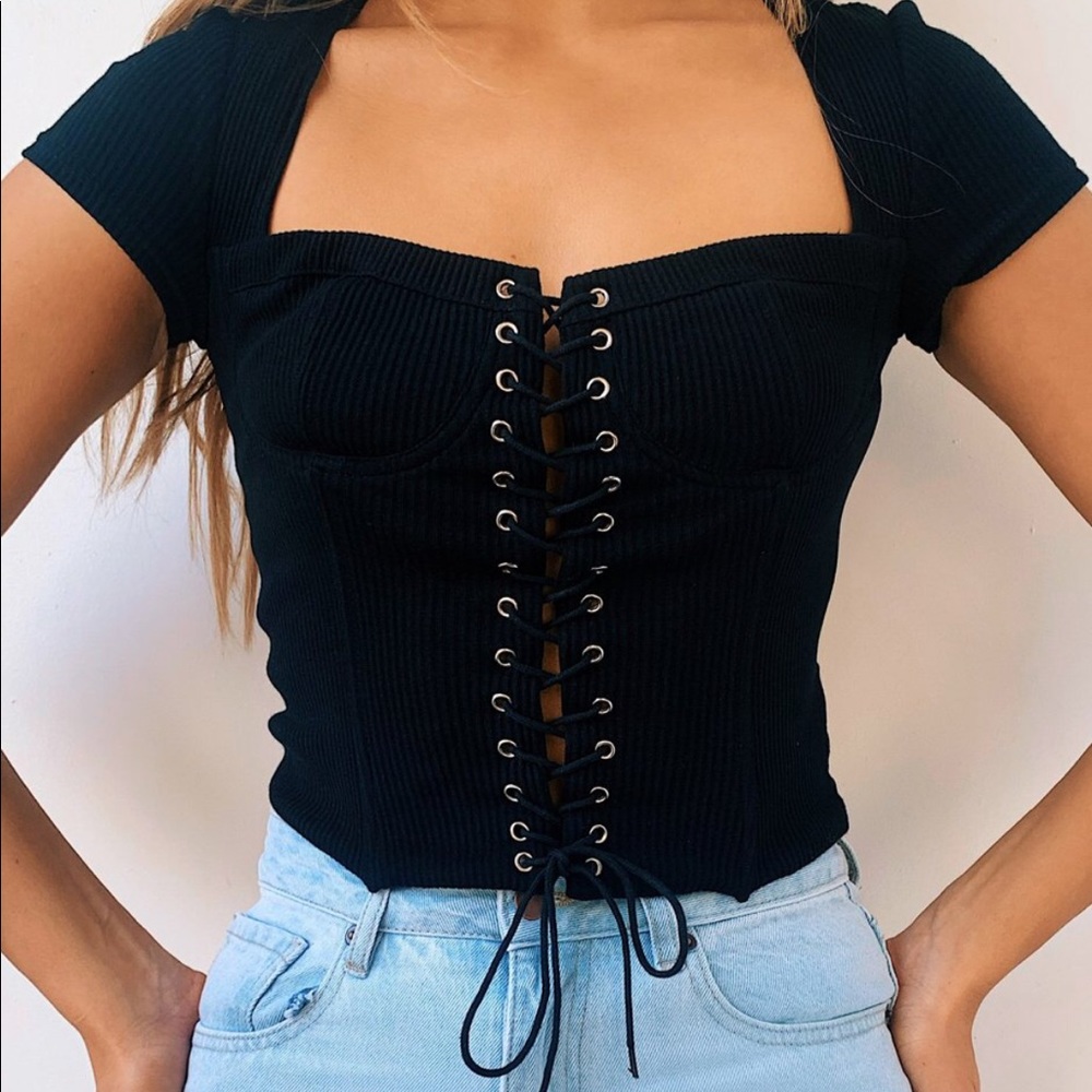I.am.Gia NWT Portia short sleeve black large